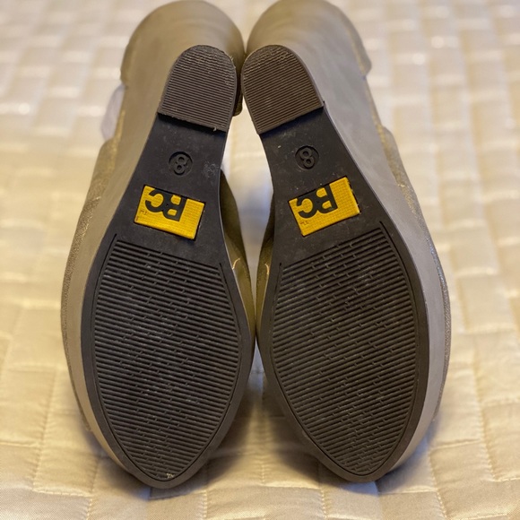 BC footwear pewter platform sandals - Picture 5 of 5